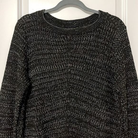⚡️ 3 for $20 ⚡️ Apt. 9 Metallic Black Tunic Sweater - Picture 2 of 8